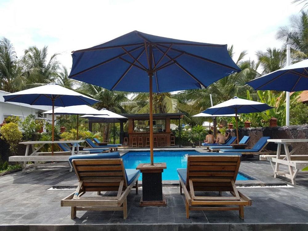 Color 3* Gili Air