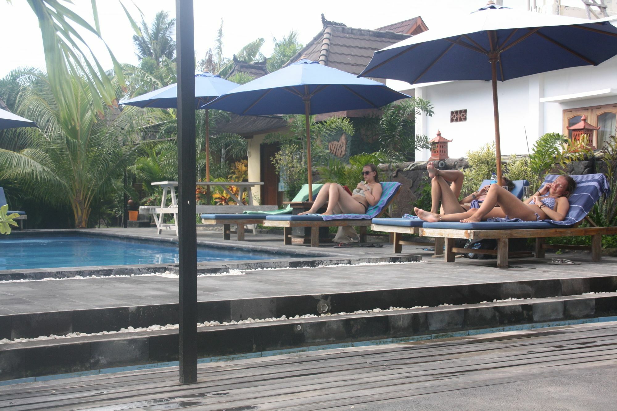 Color 3* Gili Air